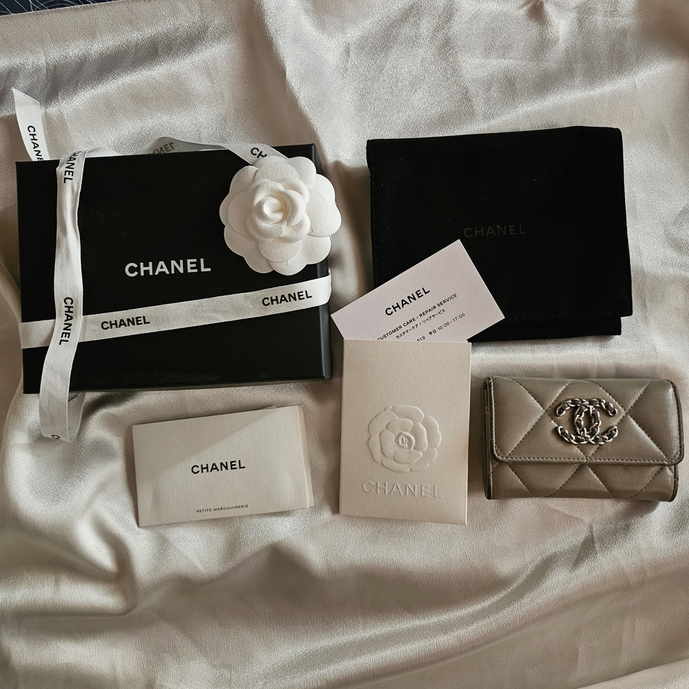 Authentic Chanel 19 Gray Taupe Wallet